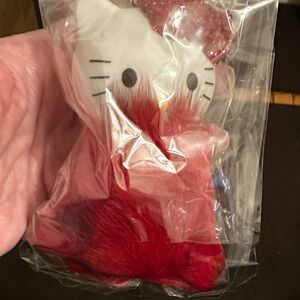 Bundle PBLOOM1964 -Red and White Character Keychain